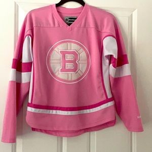 Bruins Jersey pink EUC